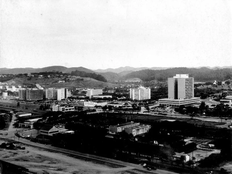 Fotografia histórica de Volta Redonda em identificação