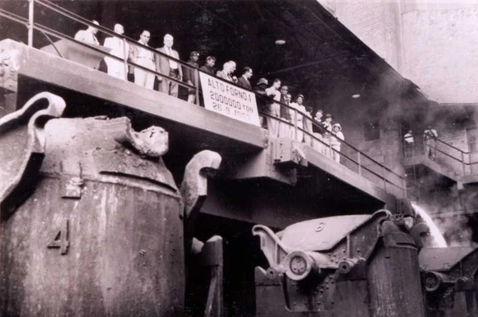 Fotografia histórica de Volta Redonda em identificação