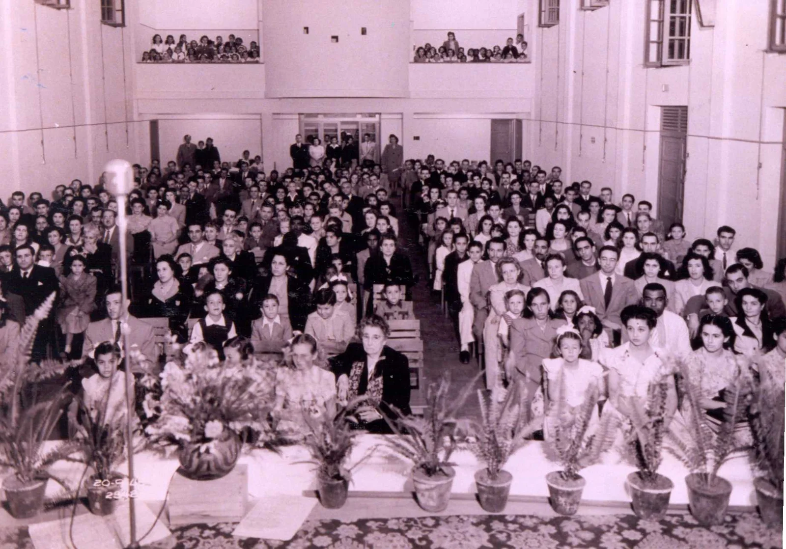 Fotografia histórica de Volta Redonda em identificação