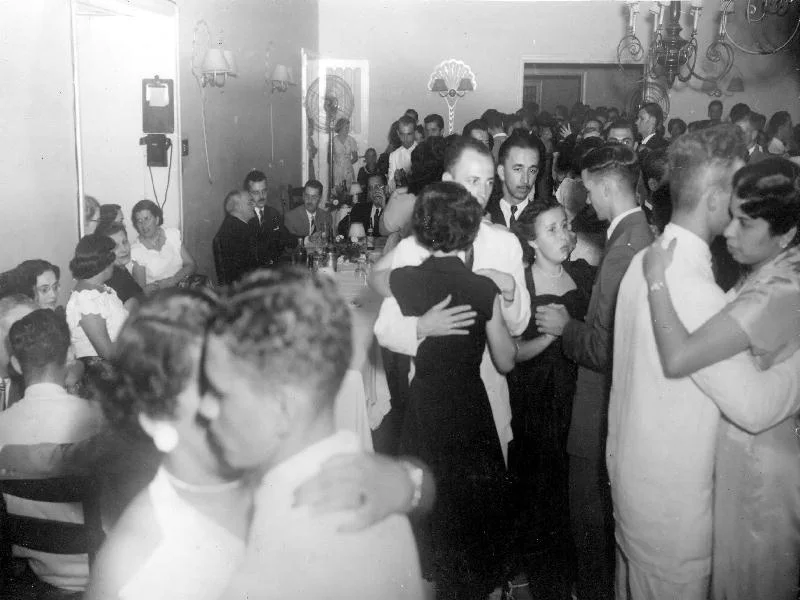 Fotografia histórica de Volta Redonda em identificação